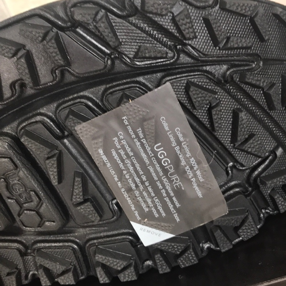 UGG Men's CA805 Hiker Weather Trainer - Picture 8 of 8